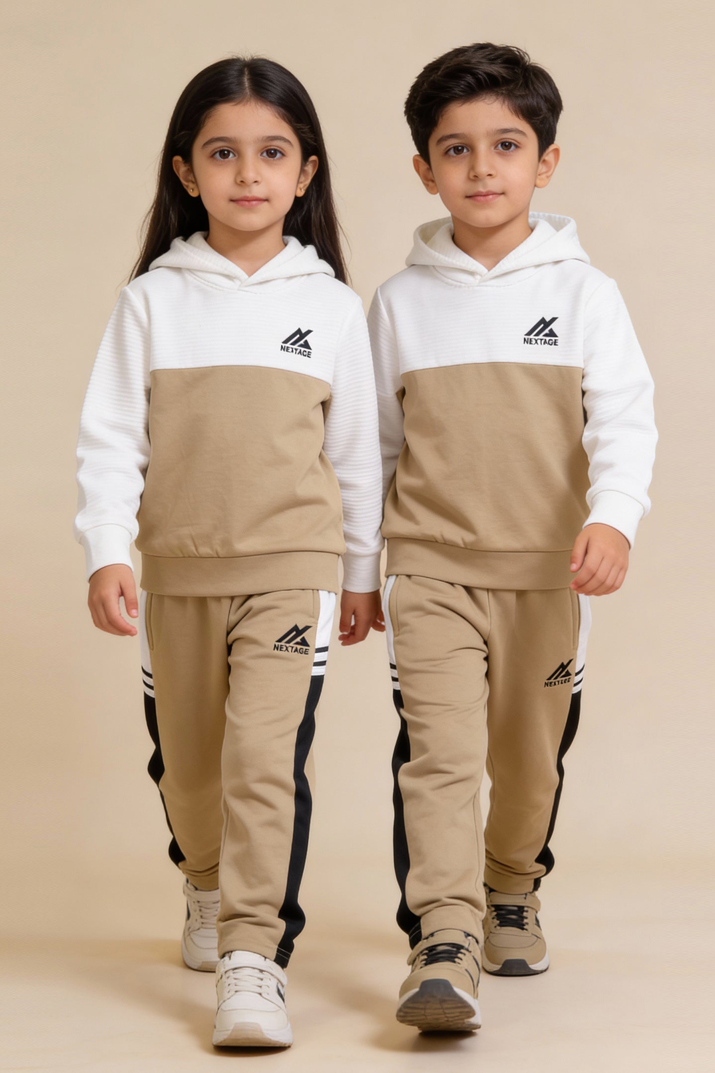 Nextage Contrast Embroidered Logo Tracksuit