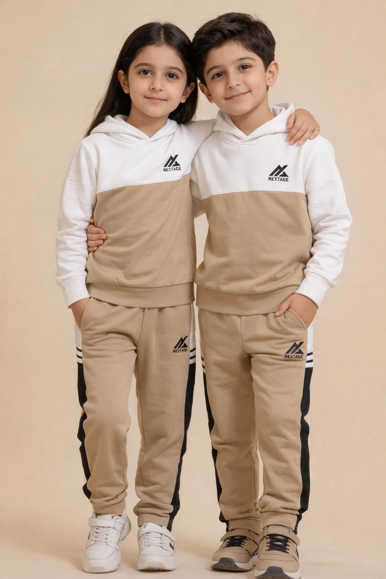 Nextage Contrast Embroidered Logo Tracksuit