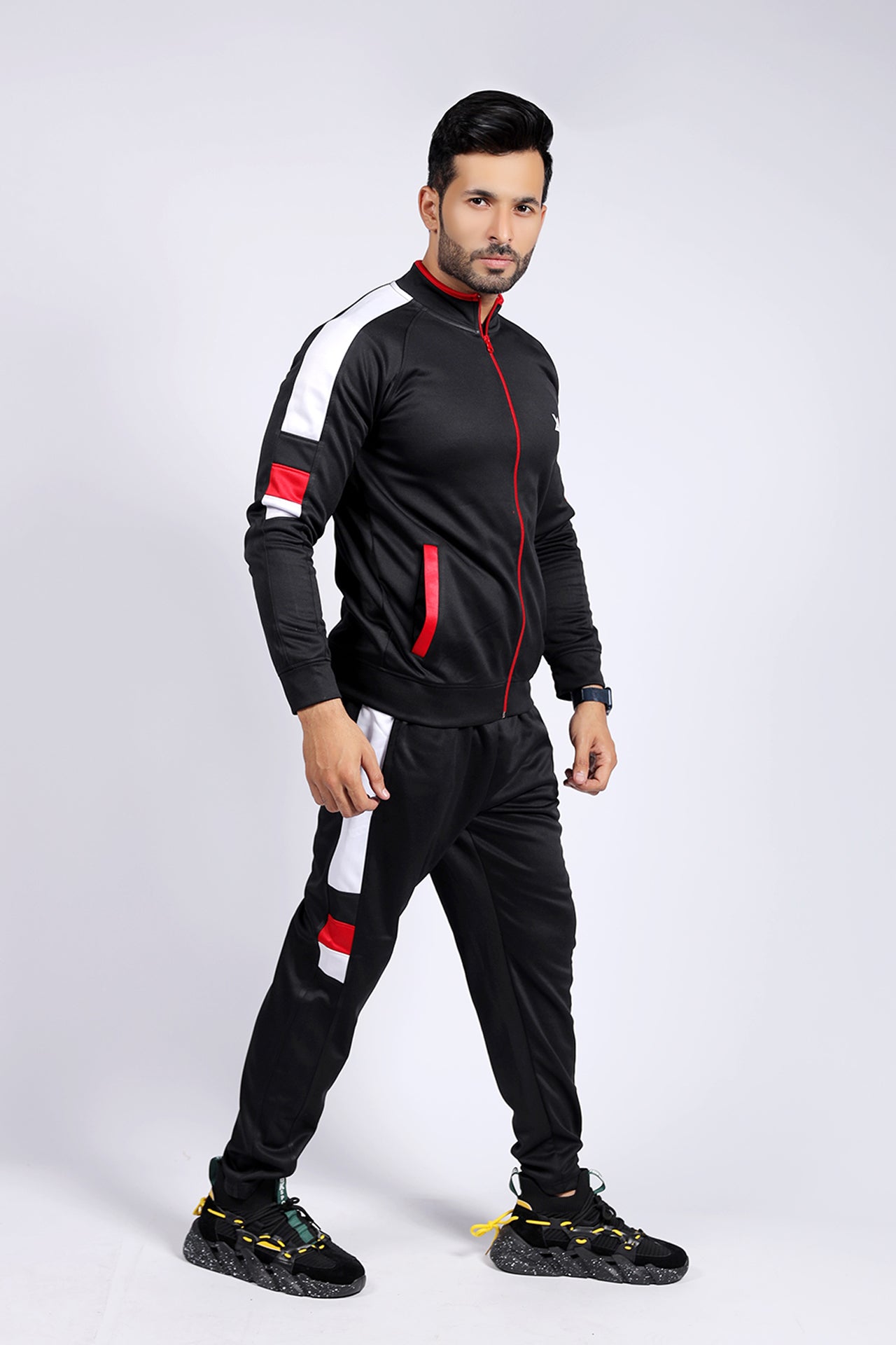 BLACK REGLAN SLOGAN TRACKSUIT