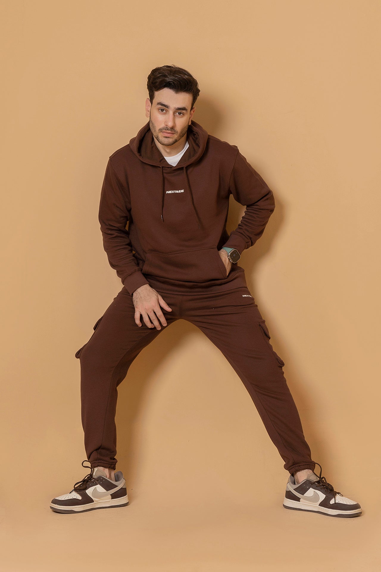 Gym to Streetwear Tracksuit-Comfortable Hoodie and Jogger Set-Stylish Men's Cargo Joggers