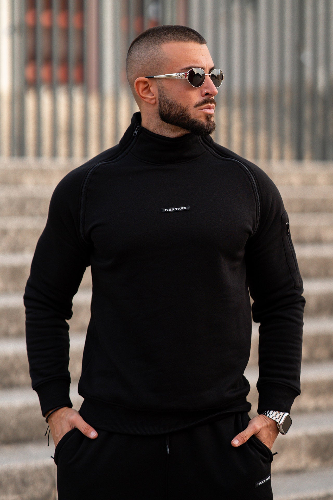 Black Zipper Cotton Sweatshirt