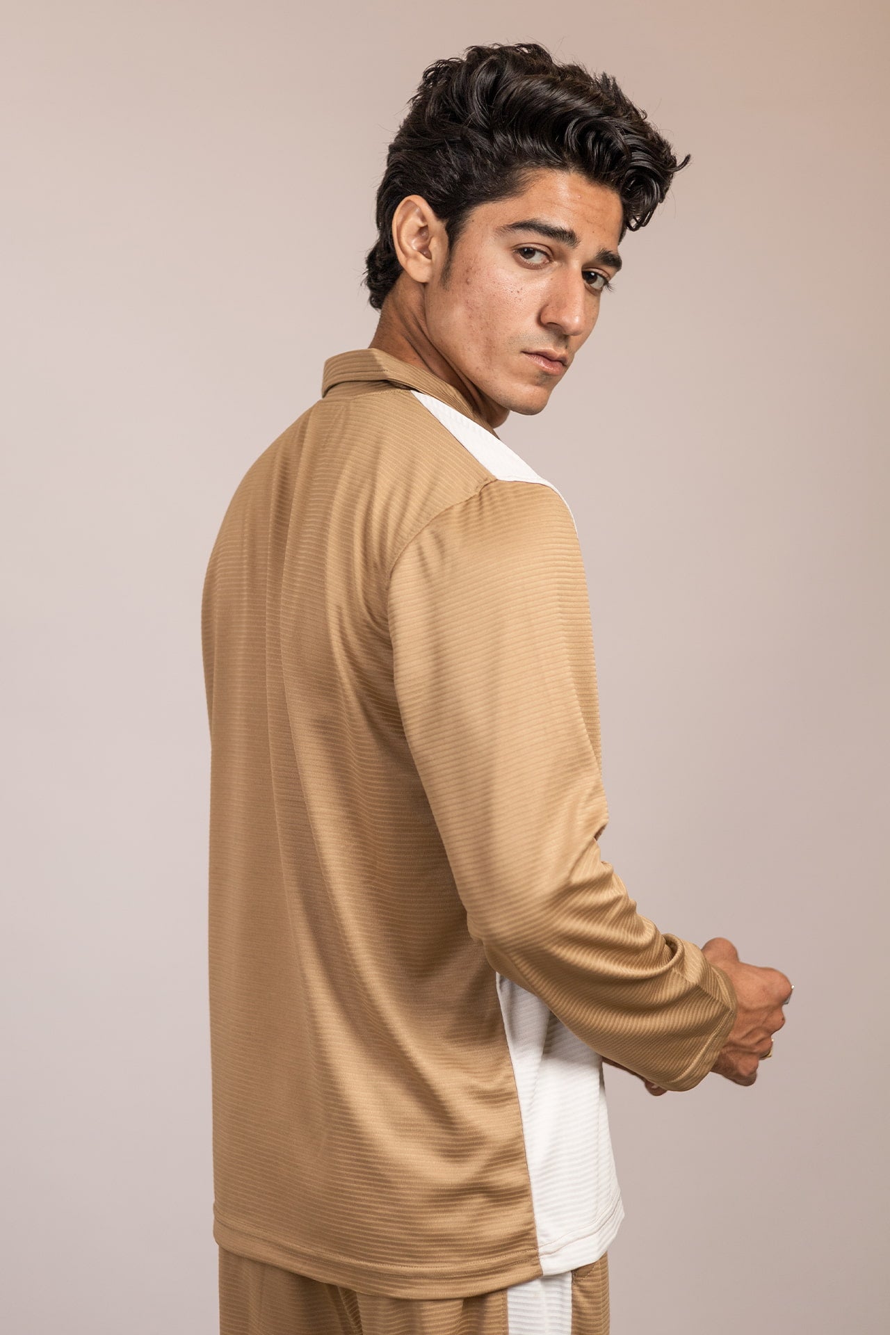 Nextage sand color contrast track set side angle view